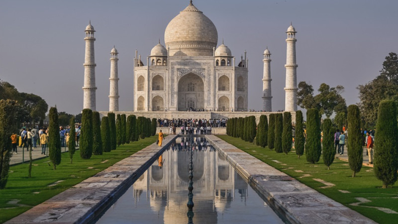 印度泰姬陵：被称为世界七大奇迹之一，彰显神秘美感